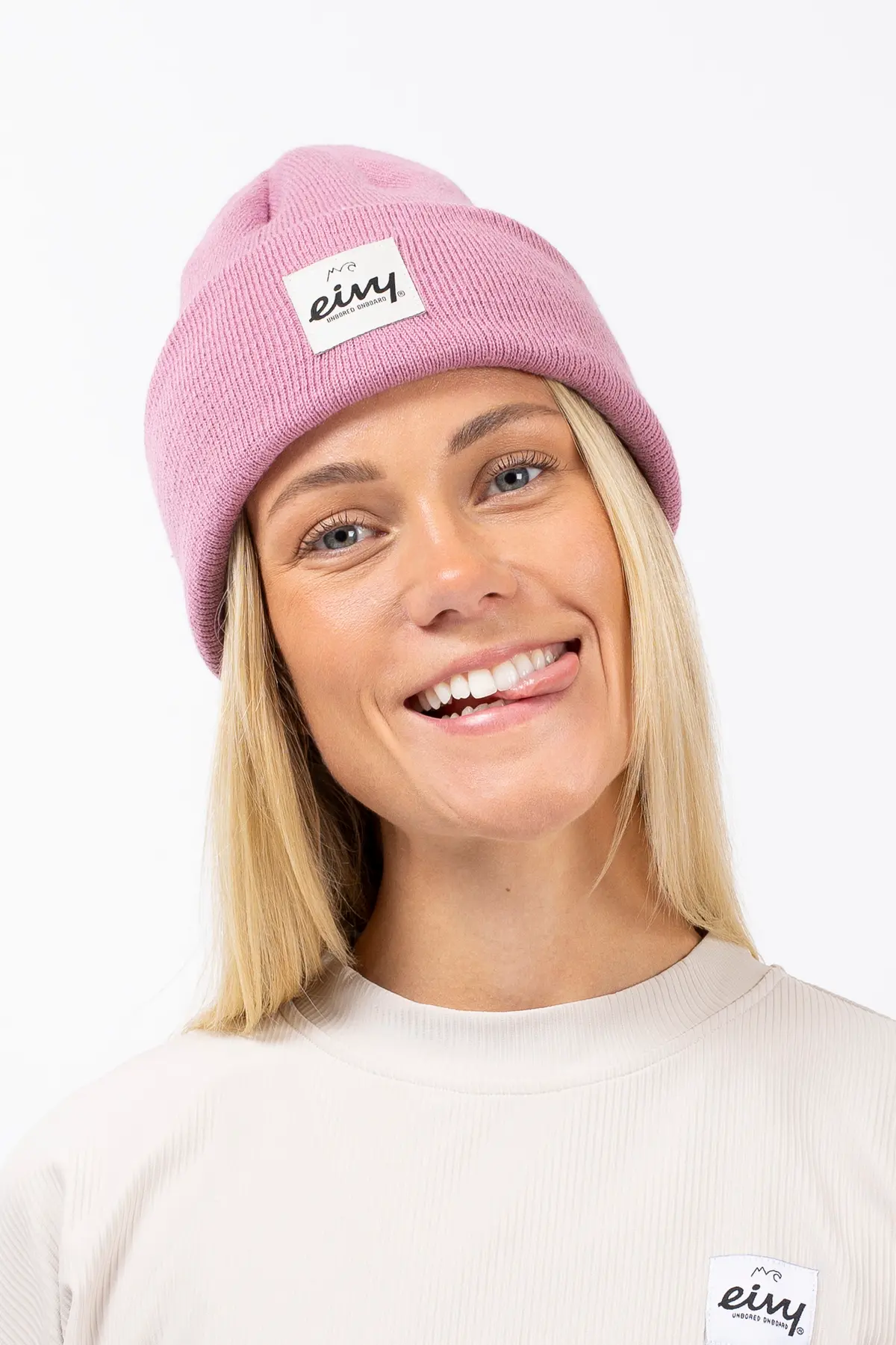 WATCHER BEANIE – Foundry Distribution