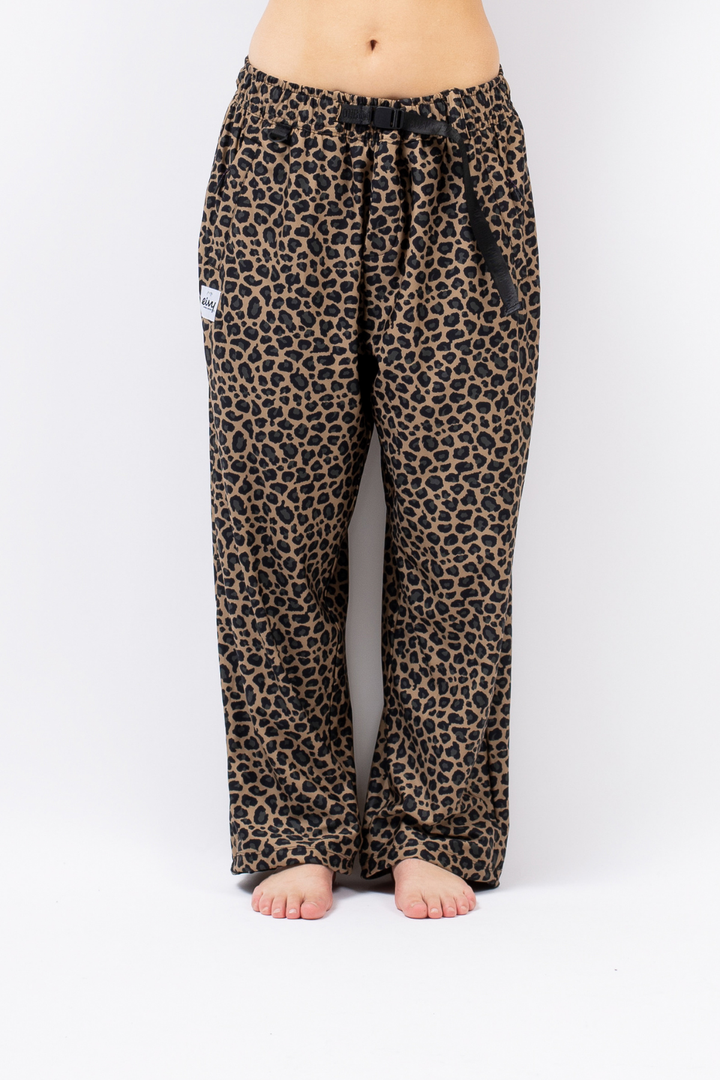VERSA TRAVEL PANTS