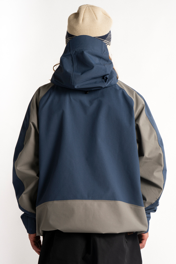 CREST 3L JACKET