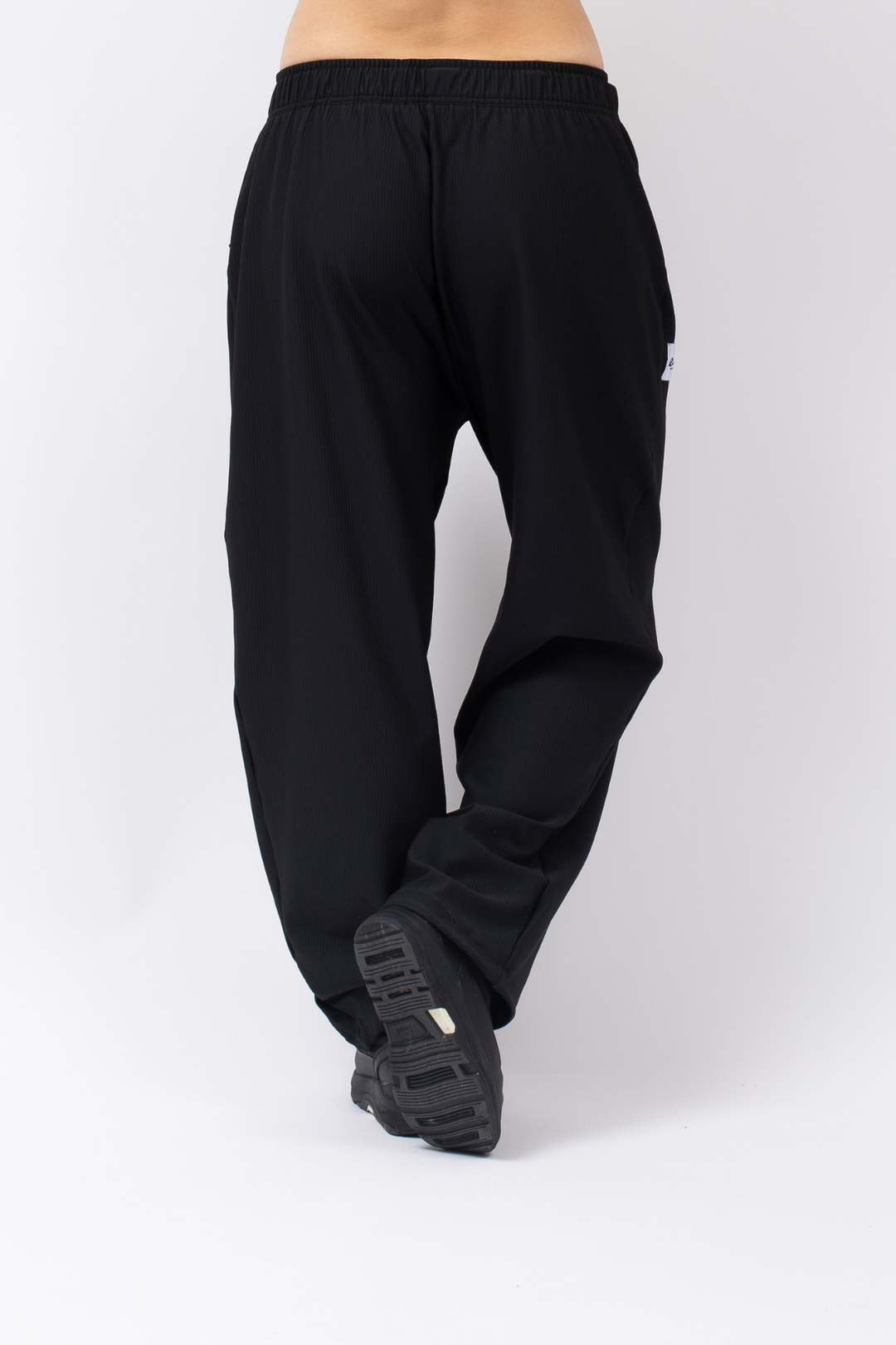 VERSA TRAVEL RIB PANTS