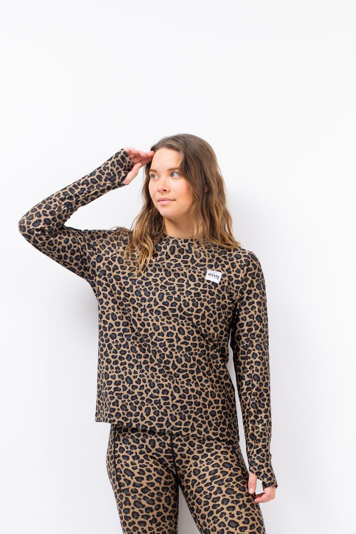 VERSA LOOSE FIT TOP