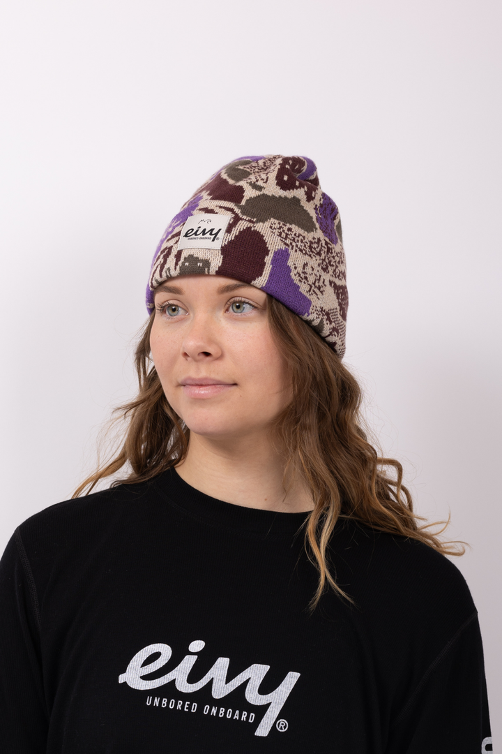 HEAVY JAQUARD BEANIE