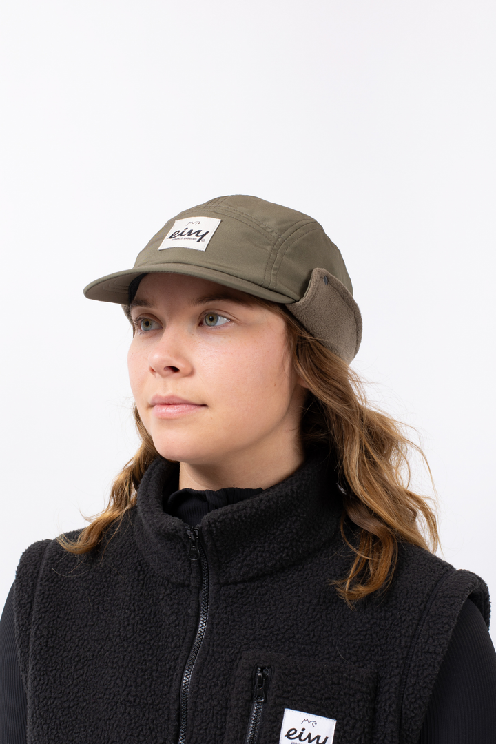 LIGHT MOUNTAIN CAP