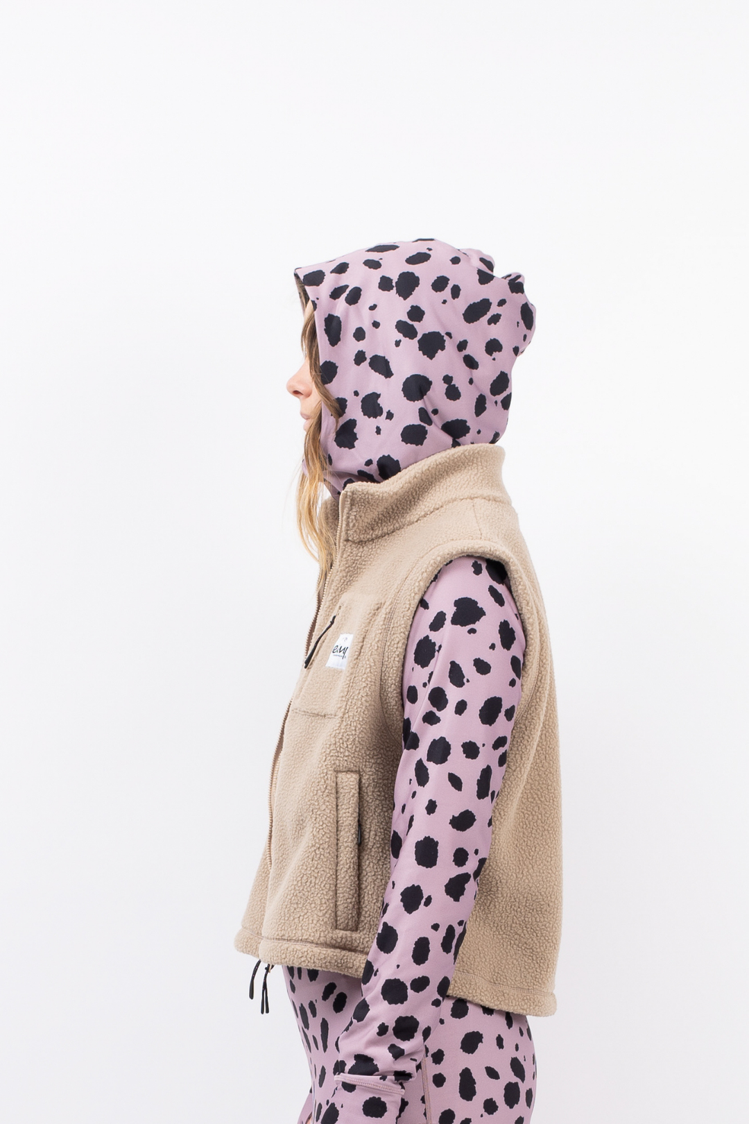 BOXY SHERPA VEST
