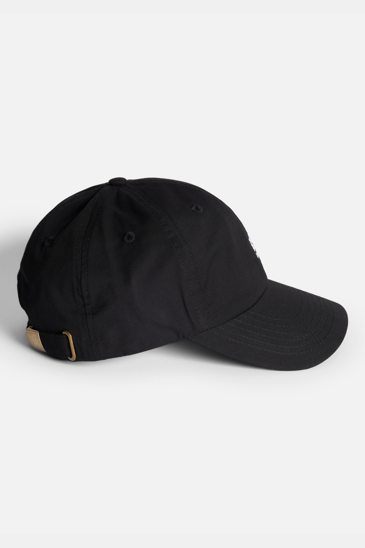 SIX PANEL STRAPBACK
