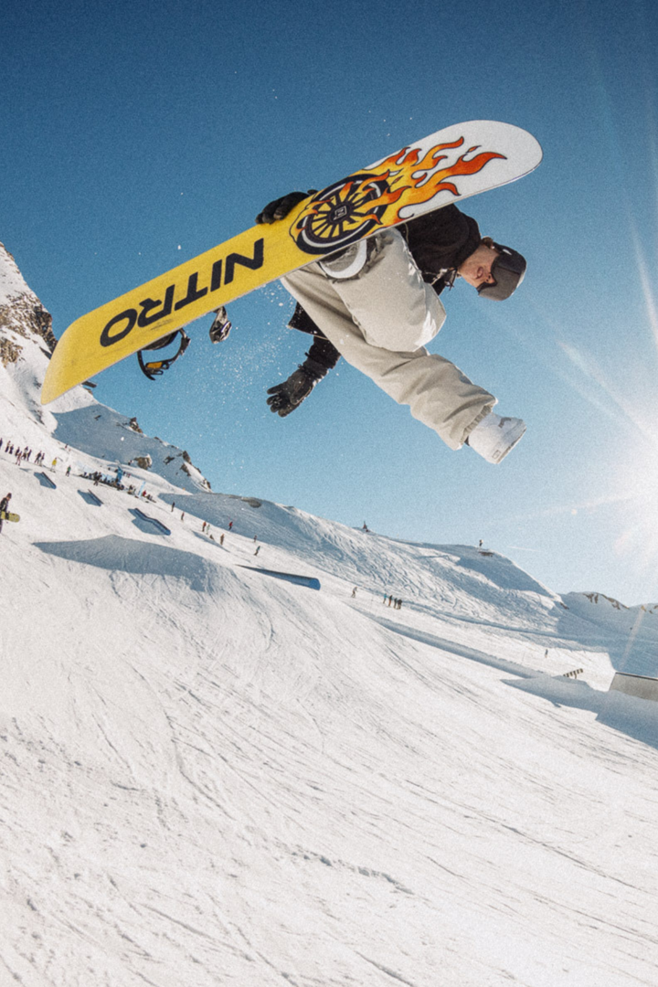 TEAM PRO MARCUS KLEVELAND SNOWBOARD