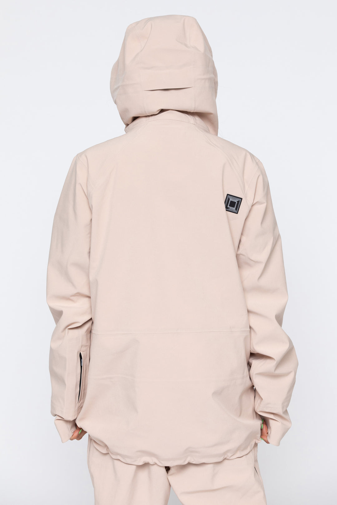 AXIAL JACKET