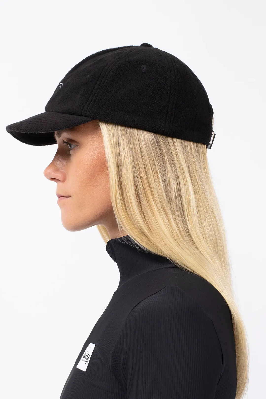GORRA DE POLAR CORTA