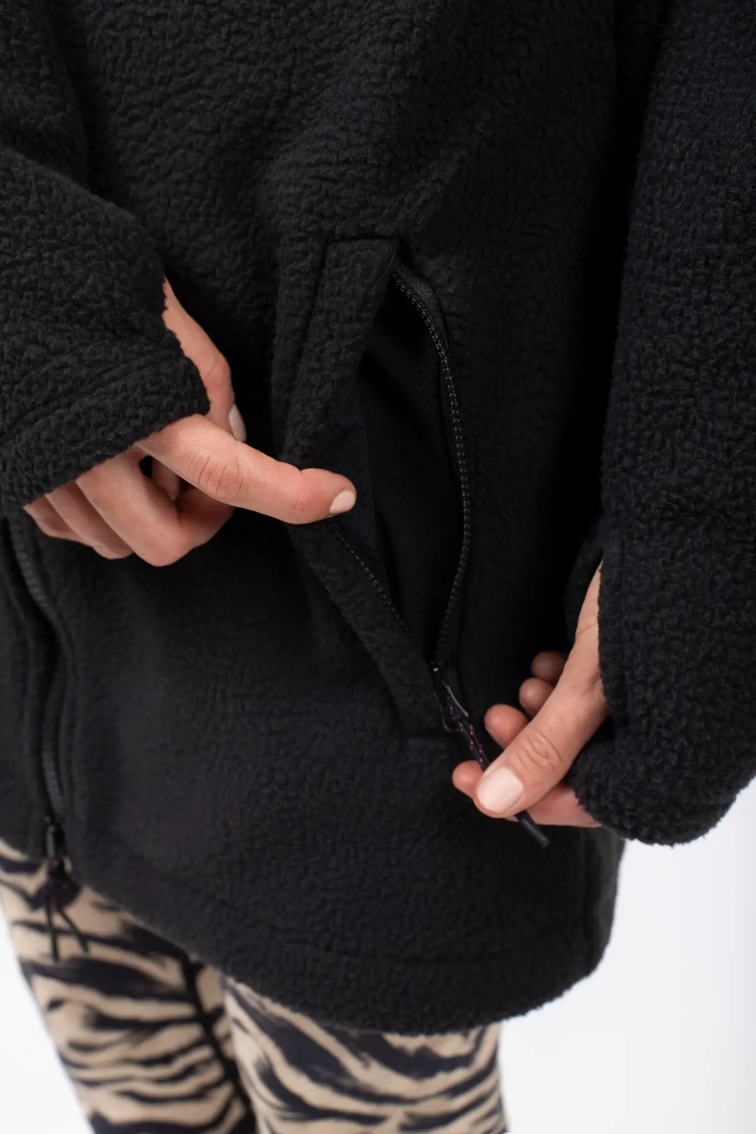 VERSA SHERPA COAT