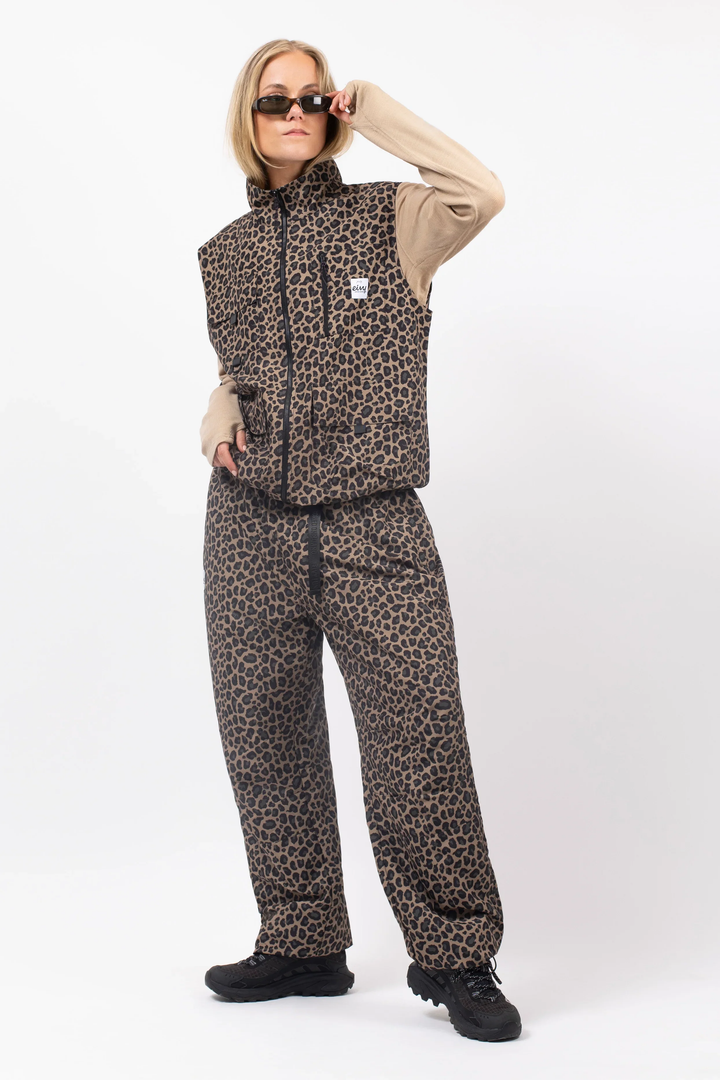 OVERSIZED OUTDOOR PANTS