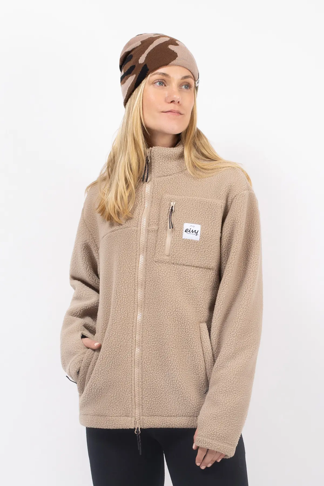 VERSA SHERPA JACKET