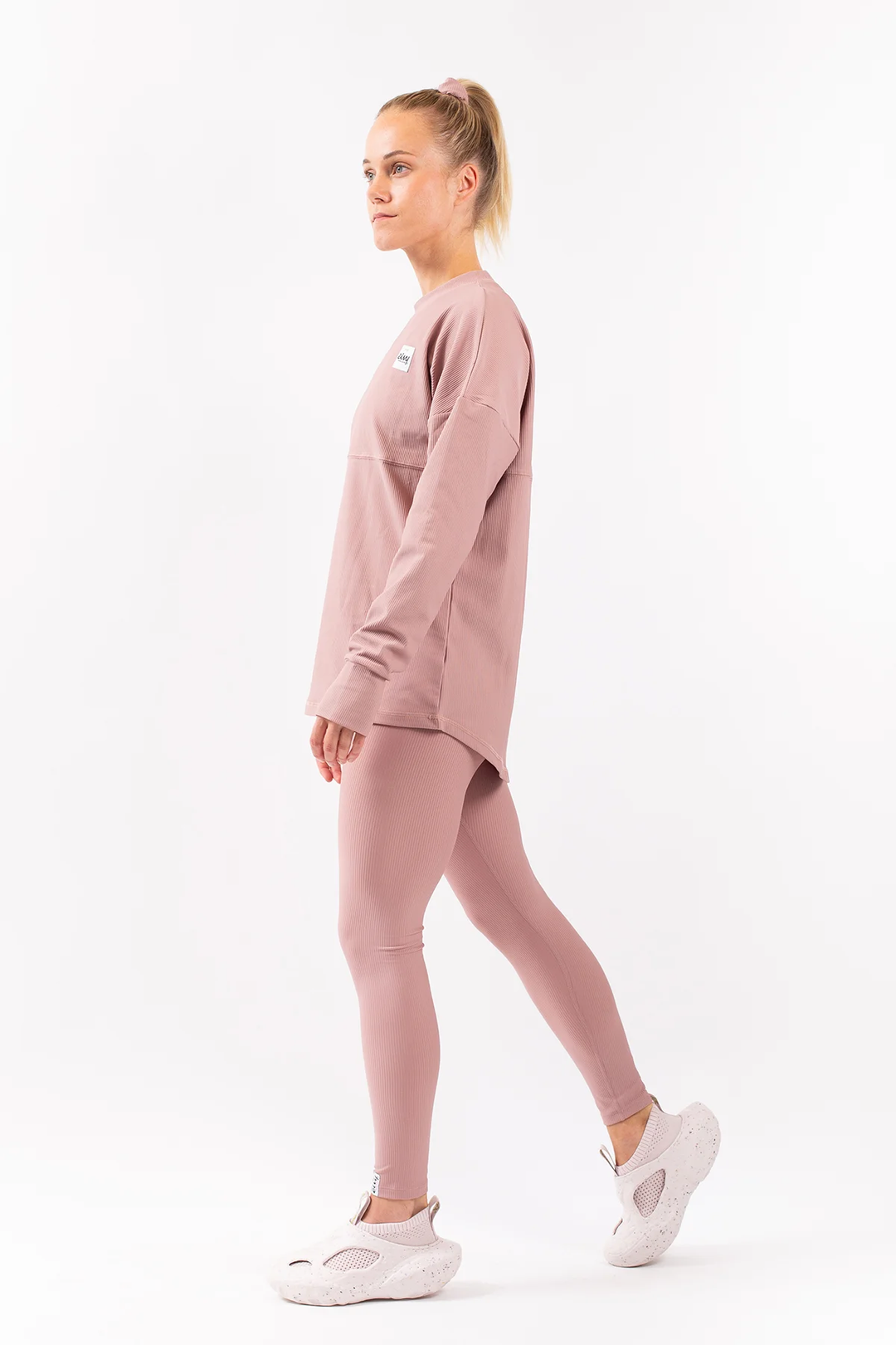 VENTURE RIB TOP