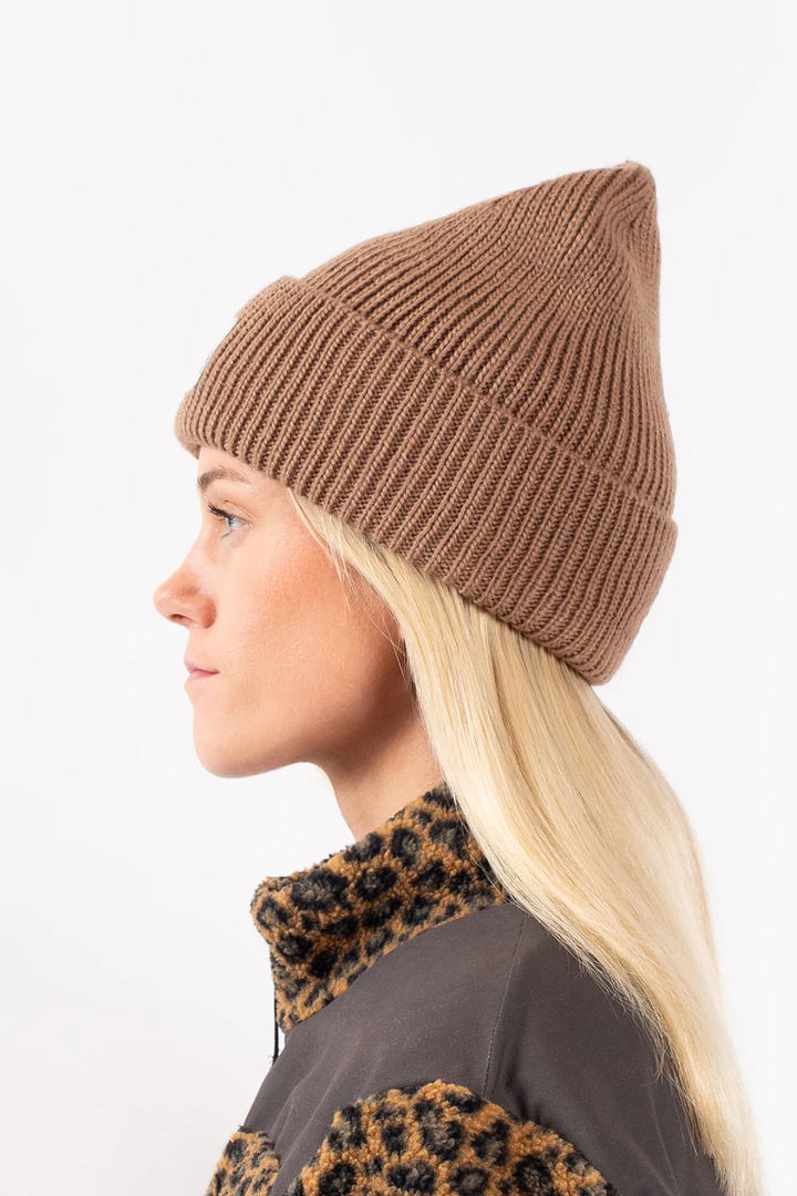 GORRO DE LANA CON COSTILLA DE PASCUA