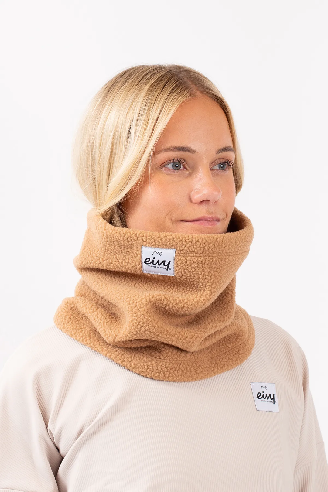ADJUSTABLE SHERPA NECKWARMER