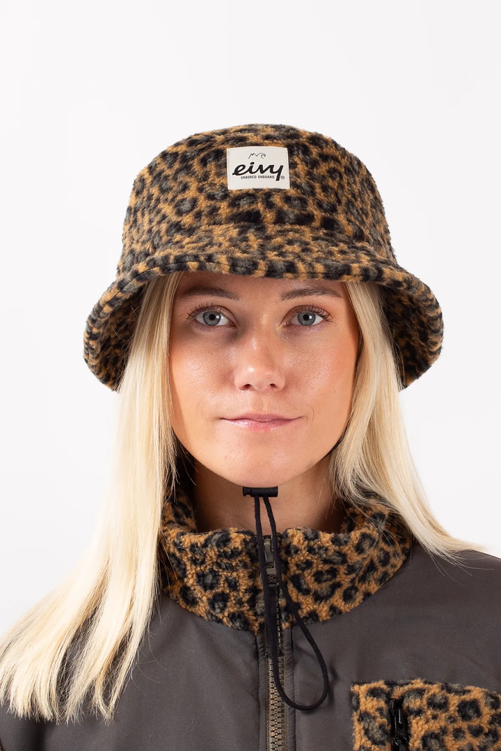 FULL MOON SHERPA HAT