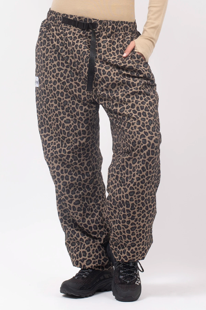 OVERSIZED OUTDOOR PANTS