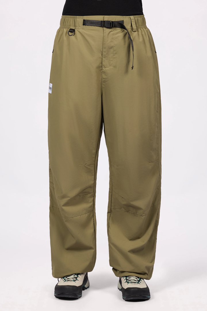 OVERSIZED OUTDOOR PANTS