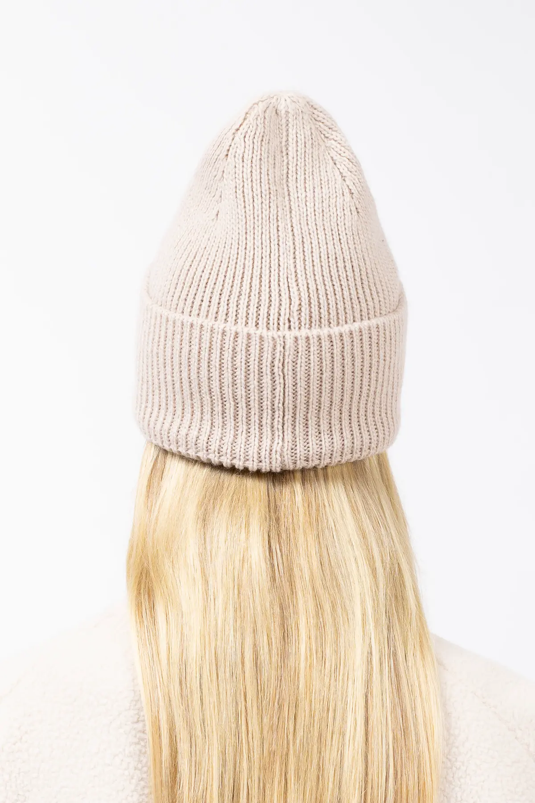 GORRO DE LANA CON COSTILLA DE PASCUA