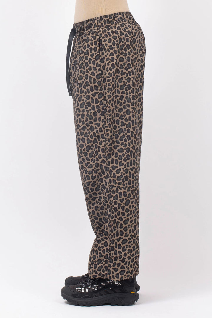 OVERSIZED OUTDOOR PANTS