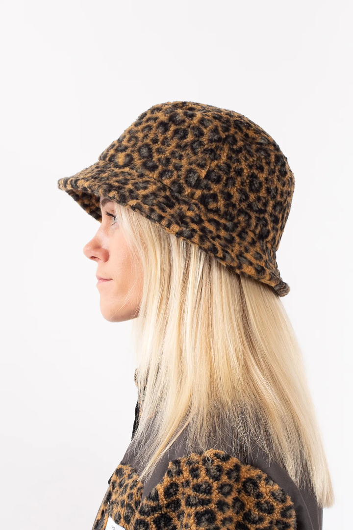 FULL MOON SHERPA HAT