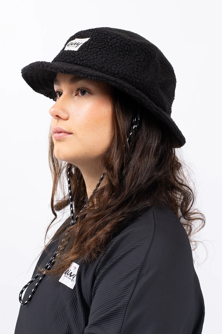 FULL MOON SHERPA HAT