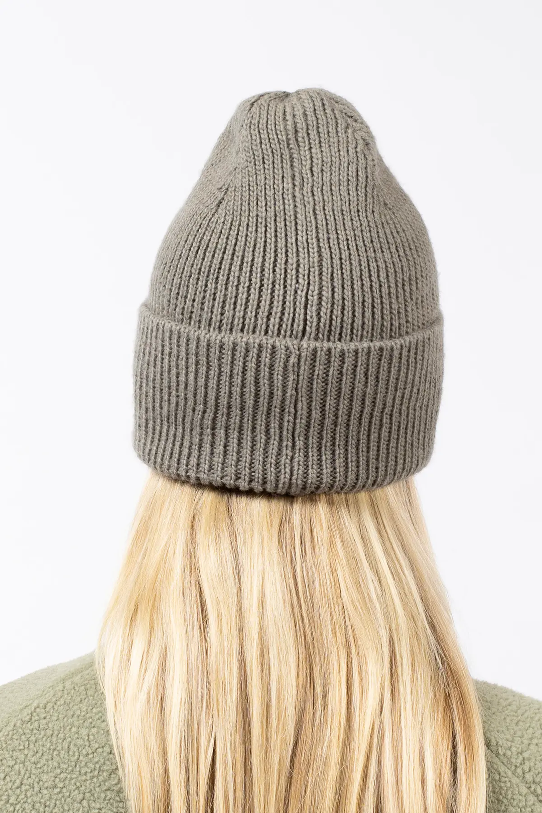 GORRO DE LANA CON COSTILLA DE PASCUA