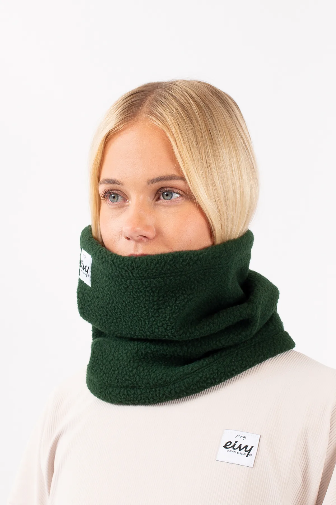 ADJUSTABLE SHERPA NECKWARMER