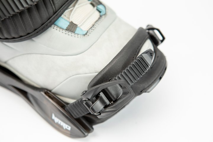 CHARGER TOE BUCKLE